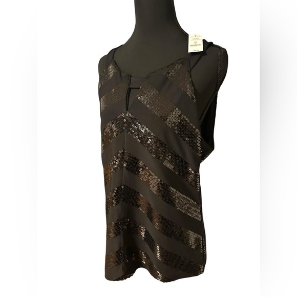 NWT White House Black Market Black Chevron Sequin Tank Size L - Picture 5 of 6